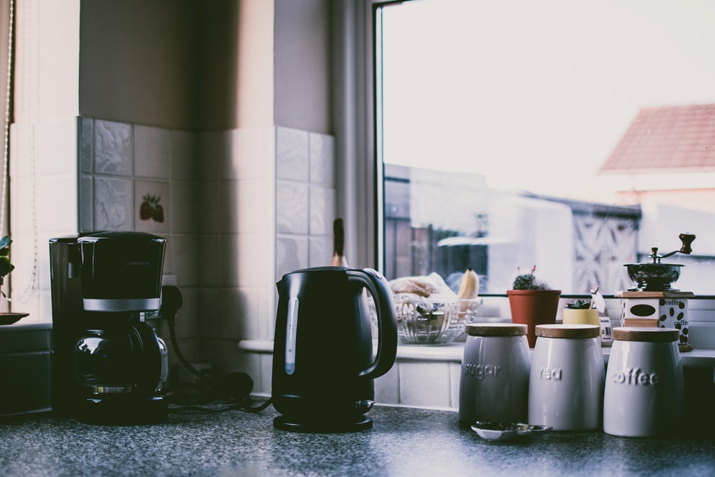 How to Pack a KitchenAid Mixer for Moving